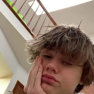 Meet your Posher, Wade